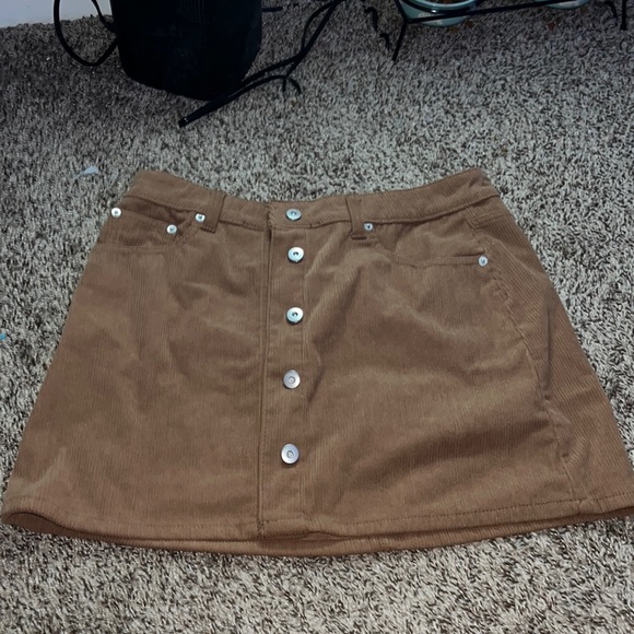 Kaki mini skirt - Picture 1 of 3